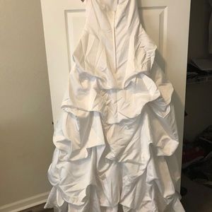 David’s bridal wedding gown